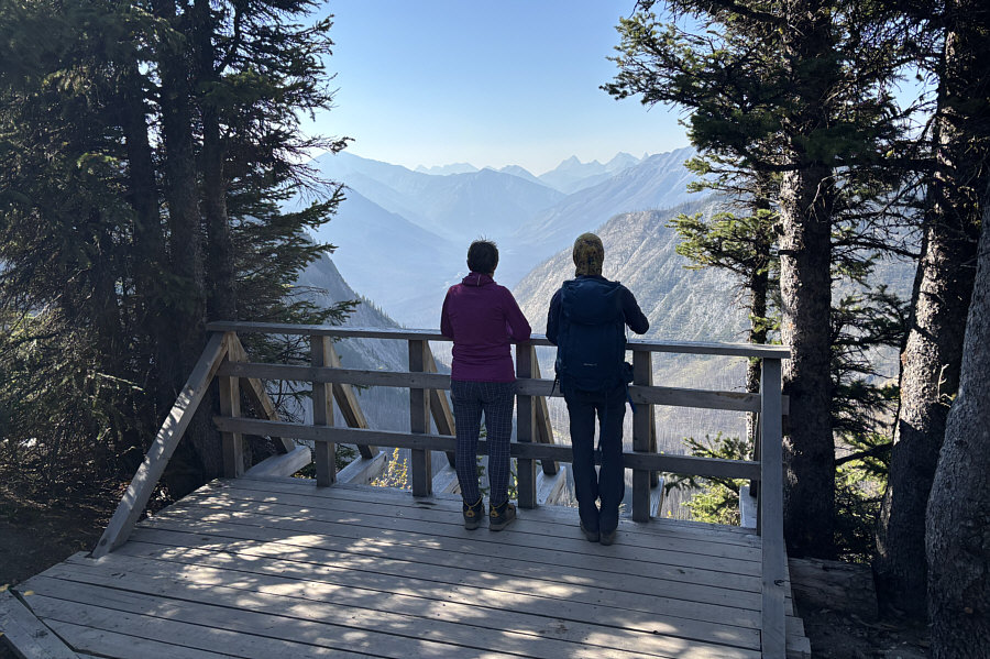 Meh. Kinda underwhelming compared with what we already saw from the top of Standish Hump.