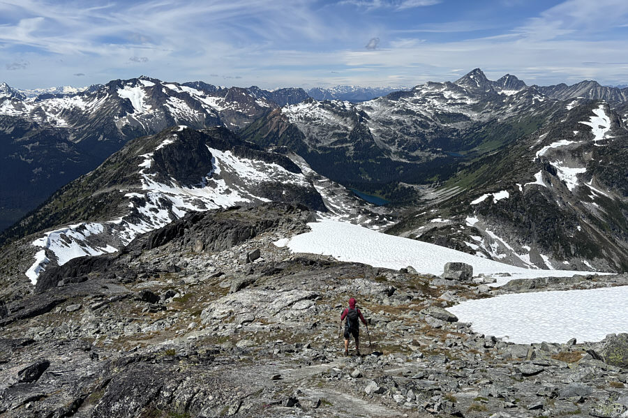 Looks possible to traverse all the way to the unnamed peak at left...some other time!