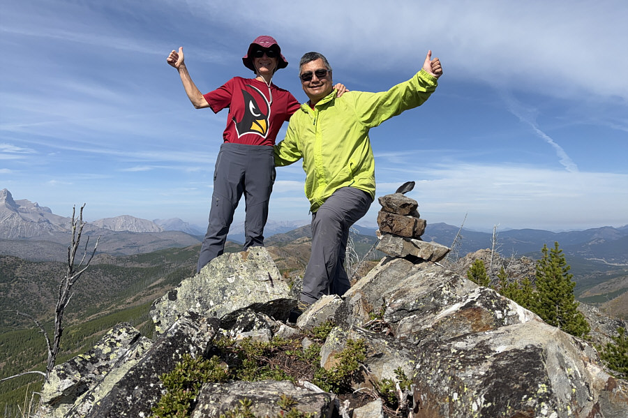Zosia built the cairn...first ascent?