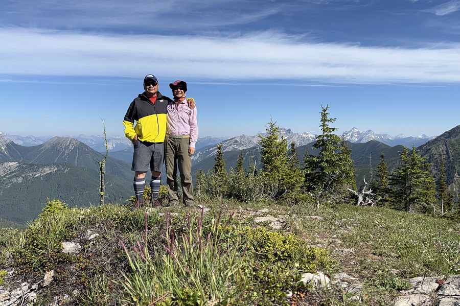Nice last summit of our week-long road trip!