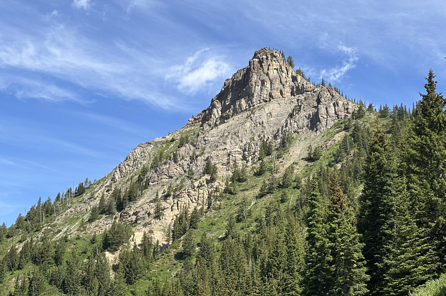 Good bye! We will never hike this crazy steep trail again!