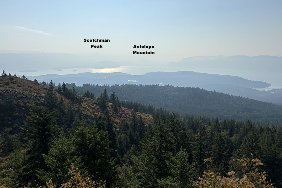 May have to use your imagination a bit to see the peaks in the distance!