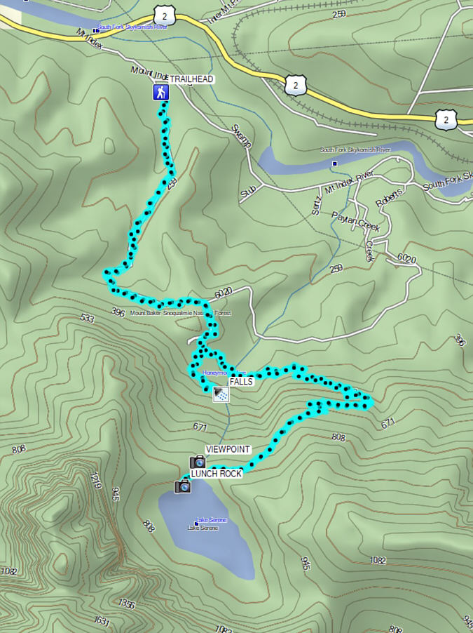 For a hike that is mostly in forest and arduously long, its undeniable popularity is a bit puzzling to me.