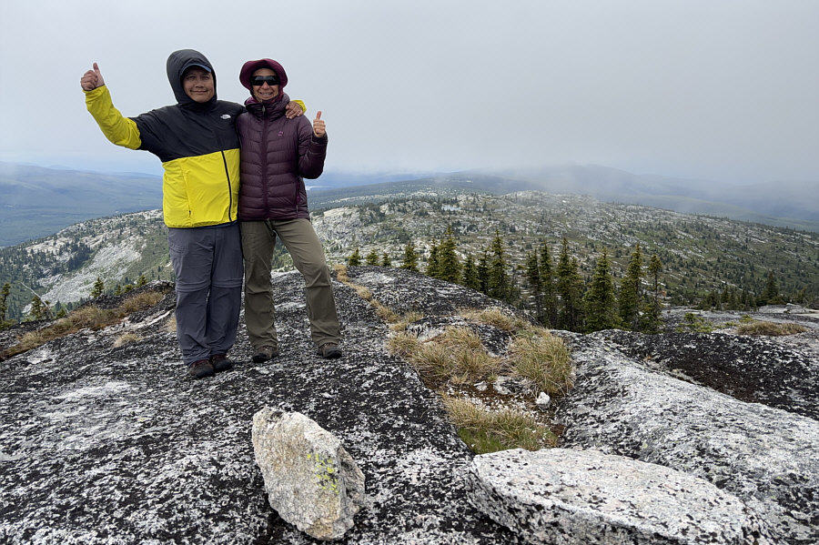 Two thumbs up despite the cool and cloudy conditions.