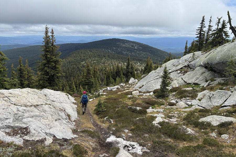 No problem--the elevation re-gain is gradual and pleasant.